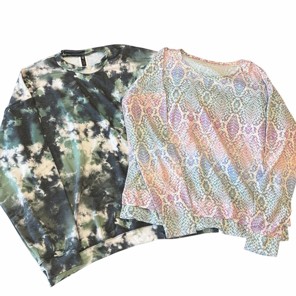 Onzie Women's Sweaters Lot of 2 Tie Dye Snake Rainbow Comfy Cozy NWT M/L
